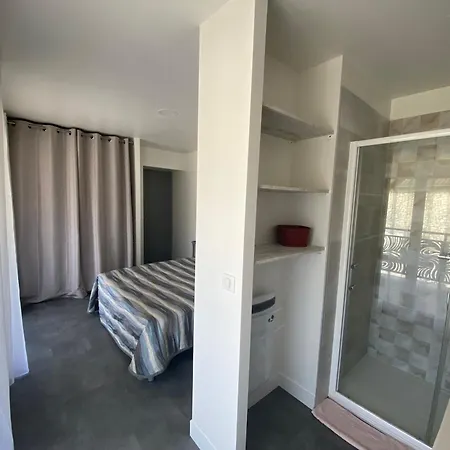 Hébergement de vacances Spacieux 9 Personnes 4 étoiles, Avec Piscine