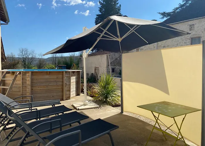 Spacieux 9 Personnes 4 Etoiles, Avec Piscine